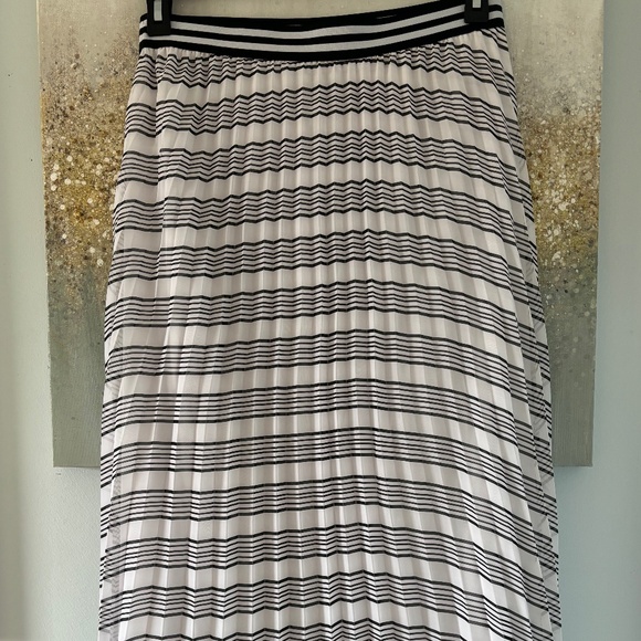 Joie Striped Skirt (NWT) - Picture 7 of 13